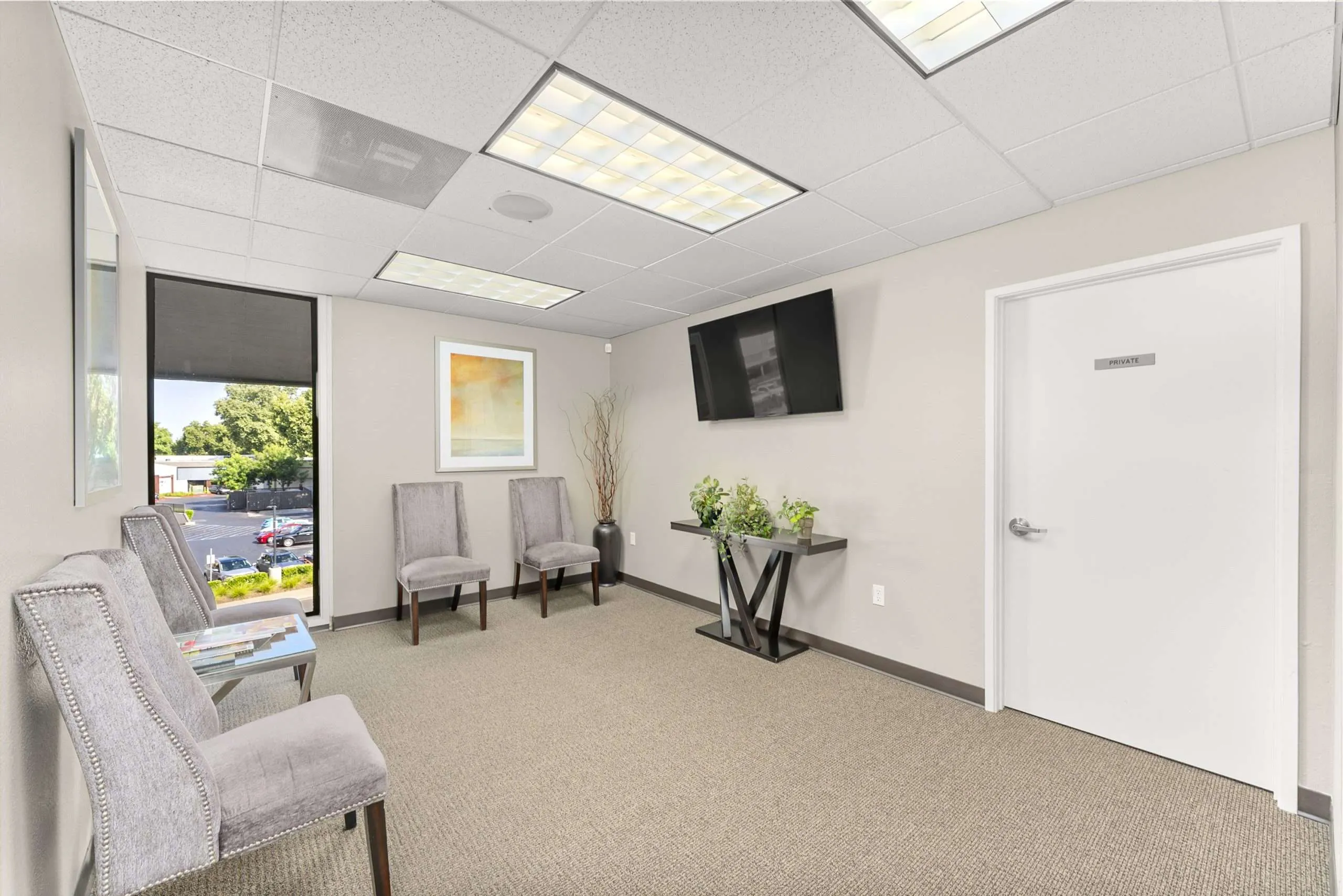 Cusp Dental hygiene area with modern technology