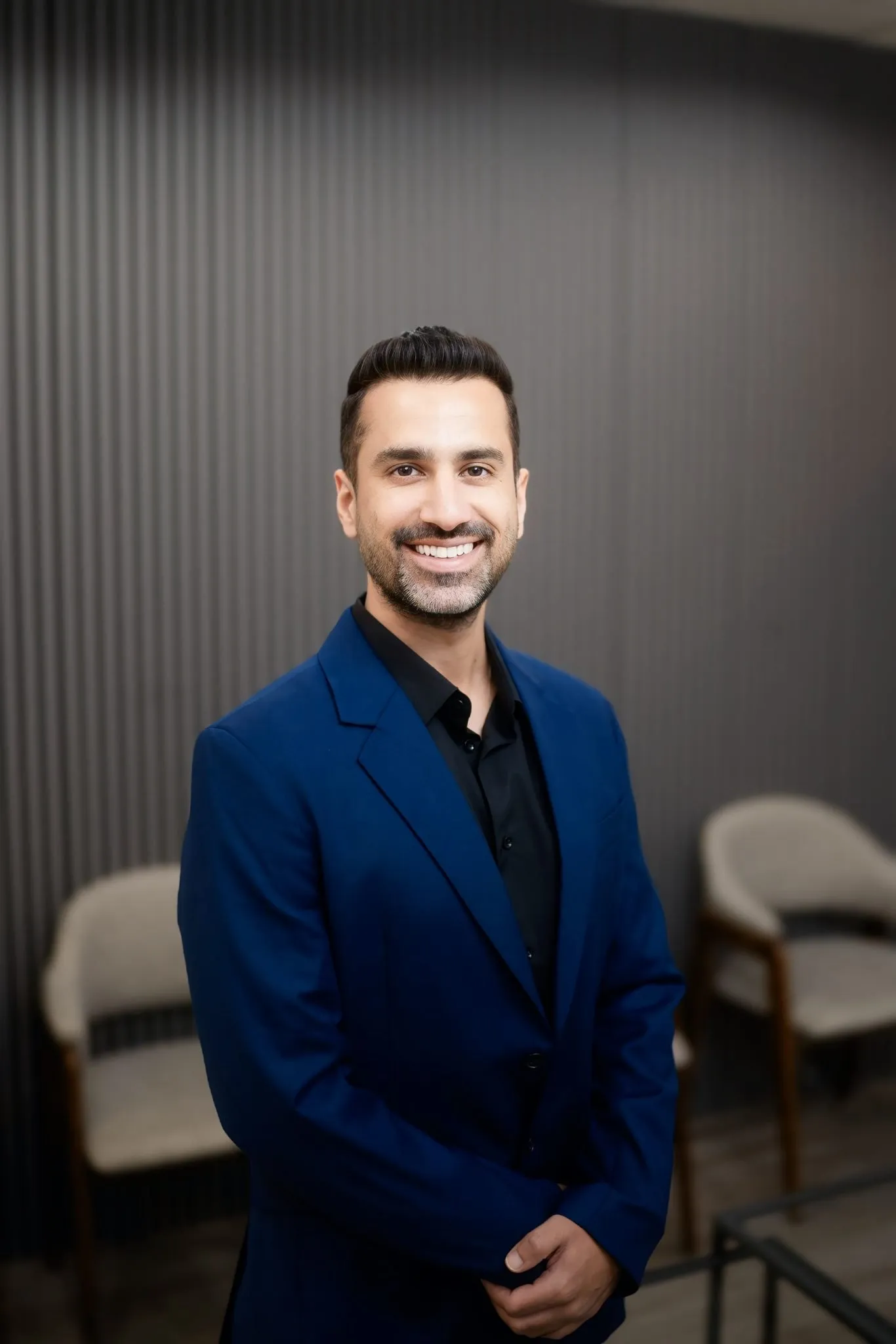 Portrait of Dr. Prateek Brar, DDS, General and Cosmetic Dentist at Cusp Dental Sacramento